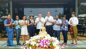 ภูเก็ต พันวา บีชฟร้อนท์ รีสอร์ท ต้อนรับประธานชมรมผู้สื่อข่าวภูเก็ตคนใหม่