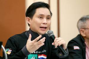 “ปานเทพ” จวกถอนฟ้อง “7 ตุลาเลือด” ไม่ต่างนิรโทษสุดซอย - “สุริยะใส” ซัดขุดศพขึ้นมาฆ่า