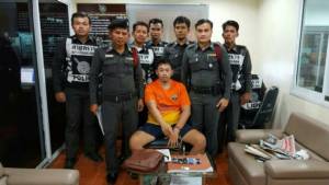 รวบโจ๋พกยาบ้าคาด่านตำรวจเมืองระยอง