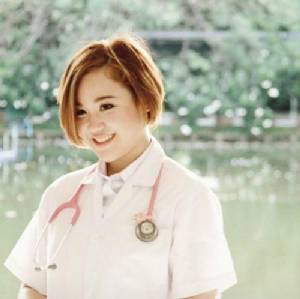 ลูกสาวคนเก่ง “แม่ดี้ ปัทมา” ตอนนี้โตเป็นคุณหมอแล้ว