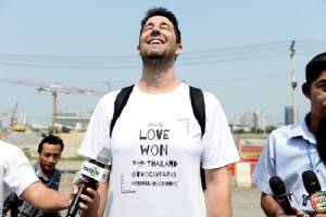 Thai court sides with foreign gay couple in surrogacy row
