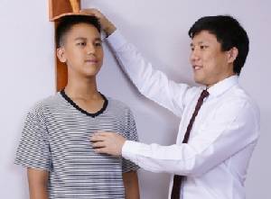 ตั้งเป้า 20 ปี ผู้ชายต้องสูง 180 ซม. หญิง 167 ซม. แก้ปัญหาเด็กไทยเตี้ย