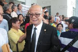 “ทนายนิติธร” นัดพี่น้อง 18 พ.ค.ยื่นศาลฎีกาฯ ค้าน ป.ป.ช.ถอนฟ้องสลายพันธมิตรฯ