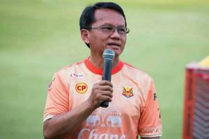 “สมศักดิ์” แนะรัฐมอบรางวัล “ปธ.เลสเตอร์” ตามรอย “เฟอร์กี”