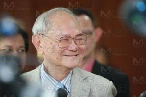 ปธ.กรธ.ยันยังโหวตเหมือนเดิม รับหากไร้ ม.61 ร่างฯ อาจถูกบิดเบือนแถมเอาผิดไม่ได้