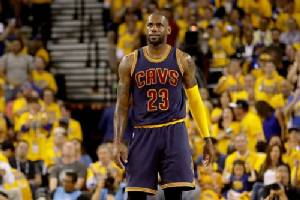 โค้ชกำชับ "คิงเจมส์" เปิดเกมเร็ว ทวงคืนวอร์ริเออร์ส