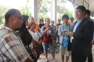 พ่อค้า-แม่ค้าในอุทยานสิรินาถร้องศูนย์ดำรงธรรมขอความเป็นธรรมถูกห้ามขายของ