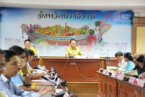 ผู้ตรวจฯ ก.เกษตรฯ ลงพื้นที่ติดตามนโยบายที่นราฯ ย้ำนมโรงเรียนที่แจกจ่ายคุณภาพต้องดี