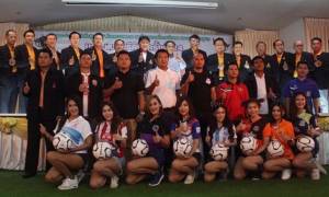 เปิดศึกลูกหนัง “มวก.คัพ 44” ชิงเงินรวม 4.4 แสนบาท