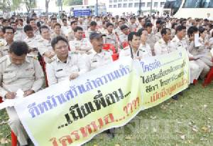 ได้ไปต่อหรือไม่? มท.ออกระเบียบให้สิทธิลูกบ้าน 20 คนร่วมประเมิน “ผู้ใหญ่บ้าน” ทำงานครบ 4 ปี
