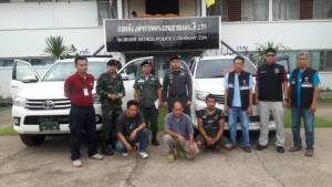 ตชด.23 โชว์ผลงานเด่นจับ 3 คนร้ายแก๊งโจรกรรมรถข้ามประเทศ