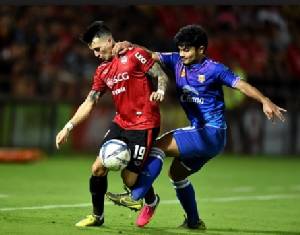 “โด” รับพลาดไปแล้วโดนแดงเกมพ่าย “ราชบุรี”