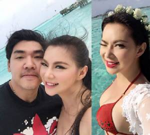 “บุ๋ม” พักรบควงสามีอวดแซบแนบชิดที่ “มัลดีฟส์”