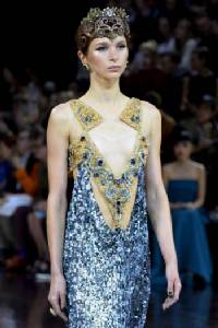 2016 Guo Pei collection
