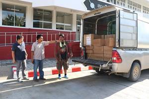 กอ.รมน.สงขลา สกัดจับรถขนบุหรี่เถื่อนล็อตใหญ่ ยึดของกลางมูลค่า 12 ล้านบาท