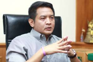 “สุริยะใส” ห่วงปมขัดแย้งใหม่หลังโหวต รับมีพวกเอาผลประชามติชี้ชะตาการเมือง