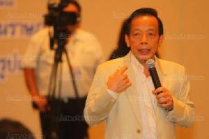 “ประสาร” แนะส่องฝ่ายการเมืองหวังผลประชามติ - “อุเทน” จี้ กรธ.แจงประเด็นขัดแย้ง