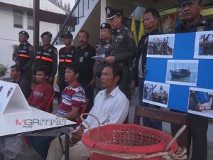 ตร.น้ำปัตตานีจับเรือประมงเวียดนาม 1 ลำ ลูกเรือ 4 คน เผย 7 เดือนจับแล้ว 42 ลำ
