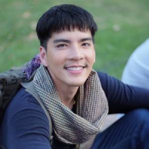 ระดมพลังโซเชียล! “นิว วงศกร” ทำกระเป๋าสตางค์หาย ประกาศขอคืน ยินดียกเงินให้ทั้งหมด