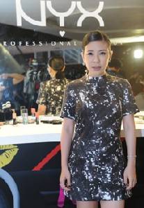 มิลิน ยุวจรัสกุล ชวนก๊วนแก๊งไปแกรนด์โอเพนนิง HAY