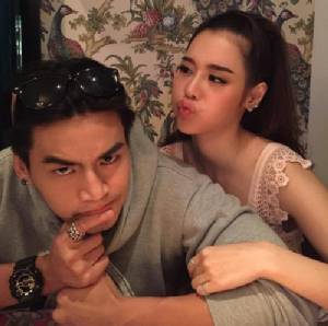 “ฮั่น-ไอซ์” ย่องเติมหวานสองต่อสอง