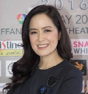 อลิสา พันธุศักดิ์ เปิดฉากเวที Miss International queen 2016