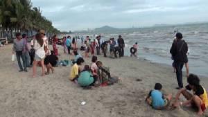เทศบาลเมืองแสนสุขวาง 4 มาตรการแก้ปัญหาแมงกะพรุน