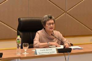 “พาณิชย์” จับมือ 16 ห้างร้าน ลดราคาสินค้า 80% กระจาย 13,500 จุดทั่วประเทศ
