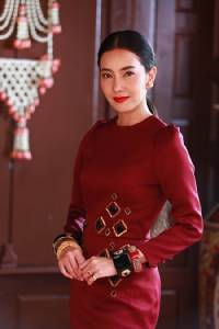 พิษสวาทกันทั้งเมือง! "นุ่น-วรนุช ภิรมย์ภักดี"
