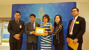 ญาติ “เสี่ยชูวงษ์” ร้องอัยการสูงสุด สั่งคดีปลอมเอกสารโอนหุ้นมูลค่า 300 ล้านบาท หวั่นมีการวิ่งเต้น