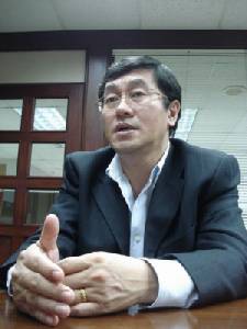ศาลฎีกาฯ นัดฟังคำสั่งคดี “หมอเลี้ยบ” แปลงสัญญาไทยคมเอื้อเครือชินคอร์ปพรุ่งนี้