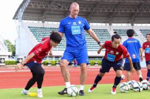 แข้งสาวเน้นโต้กลับ ทีเด็ดอุ่นสหรัฐฯ