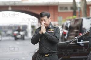 “บิ๊กหมู” ยันเหตุบึ้มหน้าโรงเรียน-7 จว.ใต้ตอนบนไม่เชื่อมโยงผู้ก่อเหตุ 3 จว.ใต้