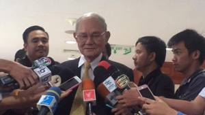 “มีชัย” ไม่กังวลเอกสารแจงแก้ รธน.พร้อมฟังศาล คาดใบดำเรียกแบนตลอดชีพให้ง่ายขึ้น