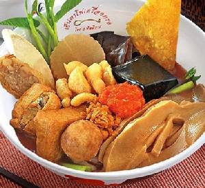 กินเจ เทศกาลอิ่มบุญ อิ่มการเรียนรู้ /สรวงมณฑ์ สิทธิสมาน
