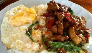 เคยรู้สึกบ้างมั้ย ผลสำรวจ “พาณิชย์” เฉลย คนไทยกินอาหารแพงมา 9 เดือนติด ไม่ว่าซื้อไปทำเองหรือกินนอกบ้าน