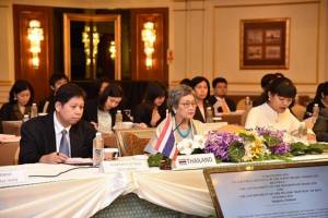 “พาณิชย์” ตั้งเป้าเพิ่มการค้ากับอิหร่านเป็น 3,000 ล้านเหรียญสหรัฐภายในปี 64 พร้อมจี้เปิดตลาดข้าวให้ไทย