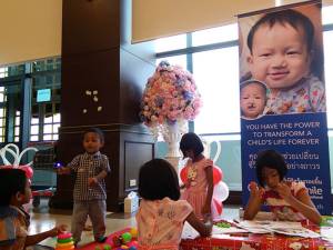 รพ.สงขลานครินทร์ ร่วมกับเอไอเอ จัดโครงการช่วยเหลือเด็กพิการ 100 ราย