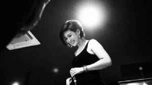 แซบกว่าเดิม!! “น้ำผึ้ง” หั่นผมสั้นเปลี่ยนลุกส์สวยปัง