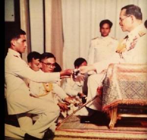 ครั้งหนึ่งในชีวิต! “ผู้พันเบิร์ด” เผยภาพความประทับใจวินาทีเข้าพิธีมอบกระบี่พระราชทาน