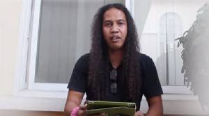 วันนี้มาแบบไม่ขำ “ดาว ขำมิน” ร่วมร้องเพลงถวายความอาลัย “ในหลวง รัชกาลที่ ๙”