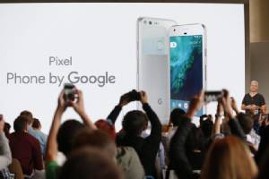 เปิดฟีเจอร์ใหม่ “Nougat” แค่พูด “OK google, take a picture” ก็ถ่ายภาพได้แล้ว