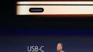 สิ่งที่หายไป-สิ่งที่เพิ่มขึ้นจาก MacBook Pro ความท้าทายใหม่ของผู้บริโภค