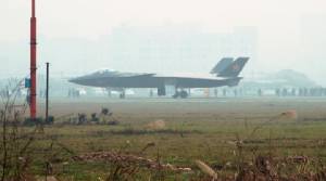 โลกจับตา! จีนเตรียมเปิดตัวเครื่องบินขับไล่ล่องหน J-20 เป็นครั้งแรก