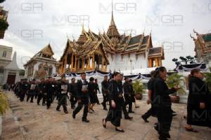 วัดพระแก้วเปิดให้ ปชช.ร่วมสวดเจริญพระพุทธมนต์ครั้งใหญ่ถวายในหลวง รัชกาลที่ ๙ เสาร์ที่ 5 พ.ย.นี้