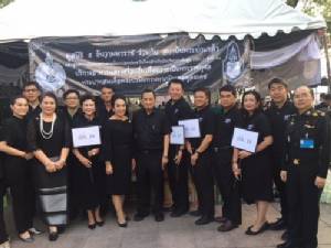 ปปร.18 ร่วมมอบอาหาร-เครื่องดื่ม