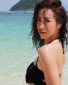 “วีเจจ๋า” อวดความแซบท้าลมแดด ณ เกาะเฮ จังหวัดภูเก็ต