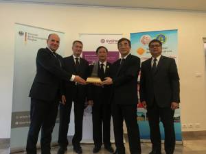 ทางหลวงชนบทปลื้มรับรางวัลชนะเลิศ “โครงการความปลอดภัยหน้าโรงเรียน”