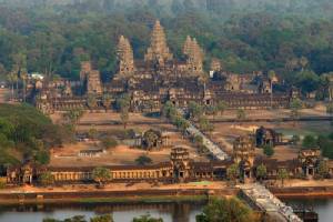 เขมรสั่งห้ามปล่อยโดรนบินเหนือปราสาทนครวัด-บายน ไม่ปลอดภัย