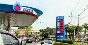 ปตท.ยันไม่ล้มบัดเจ็ตโฮเต็ลในปั๊มน้ำมัน แต่เลื่อนออกไปปีหน้า